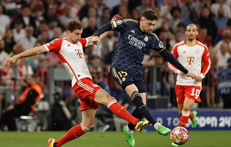 Real Madrid và Bayern Munich vẫn đang chia đôi cơ hội sau trận hòa 2-2 ở lượt đi. Andriy Lunin 1.jpg