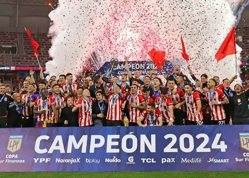 Estudiantes vừa giành được danh hiệu Copa de La Liga Argentina 2024 14c61ddd-ad53-444a-a6e3-03565c0bd92f.jpg