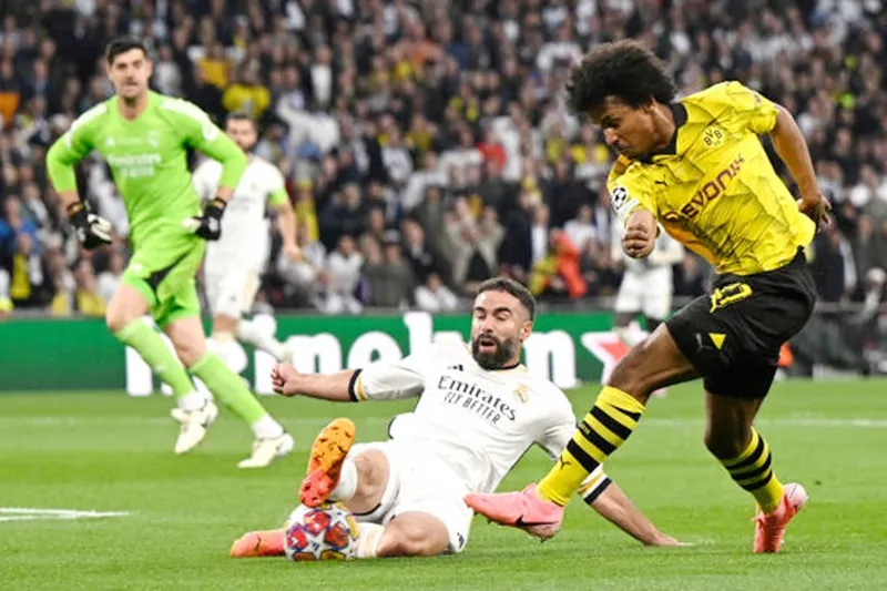 Borussia Dortmund.jpg