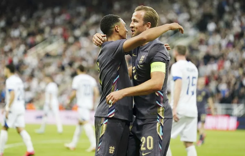 Harry Kane vào sân trong thời điểm cuối trận và ghi bàn thứ 63 kéo dài kỷ lục cho tuyển Anh. 949cf963-626f-4193-bc95-969037a67c6a.jpg