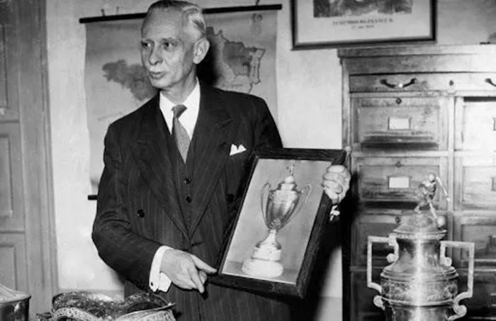Henri Delaunay là người khởi xướng ý tưởng tổ chức Euro Henri Delaunay.jpg