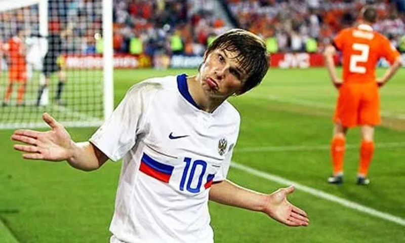 Andrey Arshavin là ngôi sao sáng nhất của ĐT Nga tại Euro 2008 Andrey Arshavin.jpg