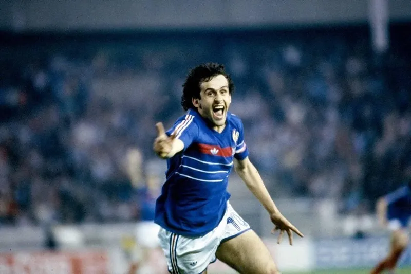 Huyền thoại Michel Platini ghi tới 9 bàn thắng tại VCK Euro 1984 Michel Platini.jpg