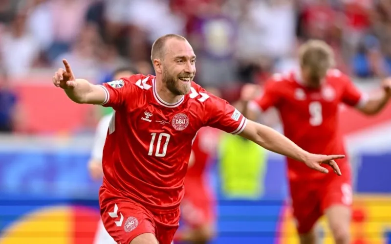 Christian Eriksen cho biết không nhớ nhiều về biến cố gần ba năm trước khi bị ngừng tim cũng trong một trận khai màn Euro.