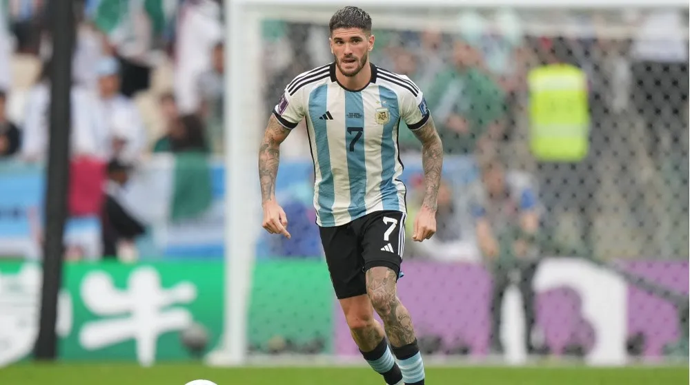 Rodrigo De Paul là “khối động cơ” ở khu trung tuyến của HLV Lionel Scaloni Rodrigo De Paul.jpg
