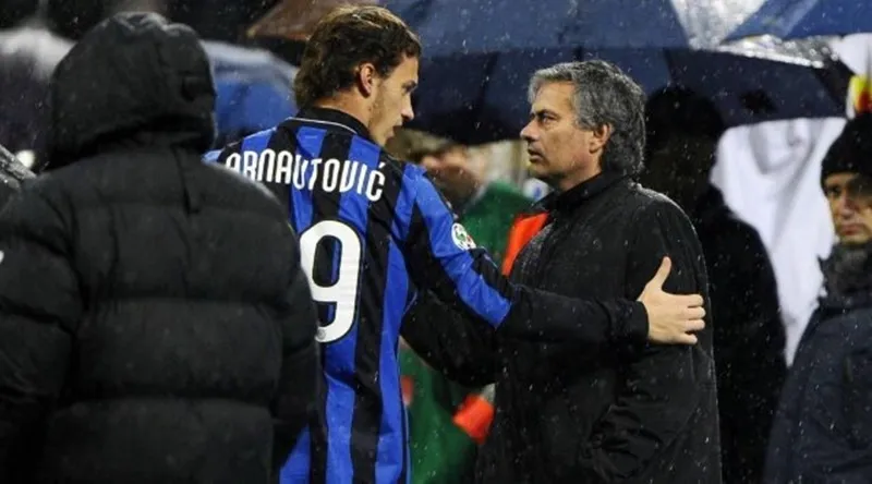 Đến Mourinho cũng chẳng quản nổi cậu học trò cá tính Marko Arnautovic1.jpg