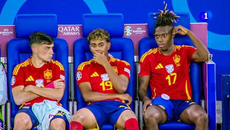 Ba sao trẻ Pedri, Lamine Yamal và Nico Williams không có tên trong đội tuyển Olympic Tây Ban Nha.