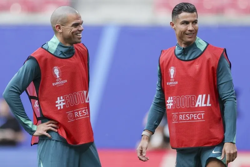 Pepe cũng giống như Ronaldo vẫn là trụ cột như từng nâng cao chức vô địch châu Âu 2016. Pepe1.jpg