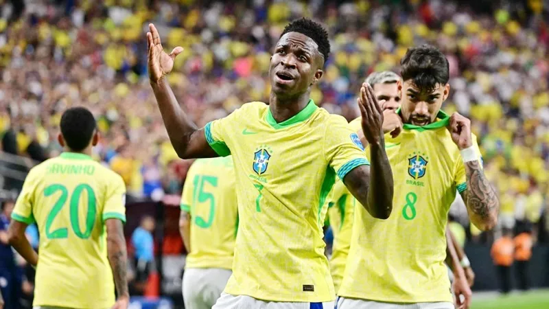 Brazil tự tin bước vào trận chiến phân định ngôi đầu bảng D với Colombia vào thứ Ba tới. Vinicius Junior1.jpg
