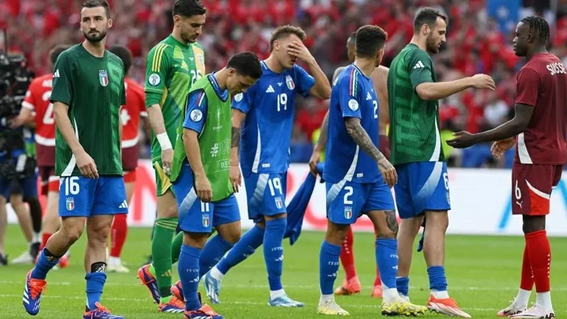 Italy khép lại Euro 2024 với việc lần đầu tiên thua người hàng sóm Thụy Sĩ sau 31 năm. Spalletti2.jpg