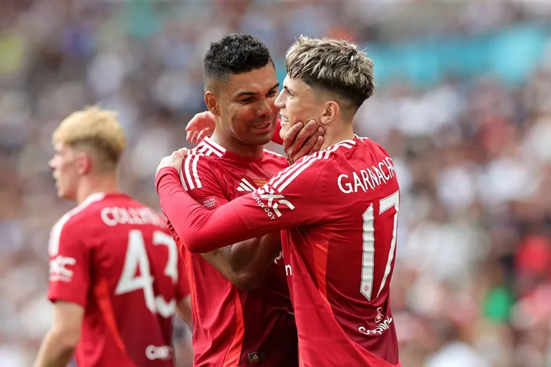 Ten Hag khen ngợi Casemiro và tin ngôi sao người Brazil không rời Man.United trong mùa hè. Erik ten Hag.jpg