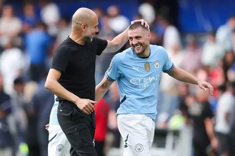 Mateo Kovacic ấn định chiến thắng ở phút thứ 84 giúp thầy trò Pep Guardiola khởi đầu hoàn hảo. Erling Haaland1.jpg