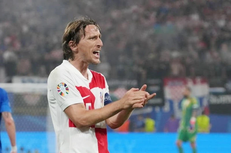 Modric sẽ thi đấu tại vòng bảng UEFA Nations League vào tháng 9 tới cùng Croatia