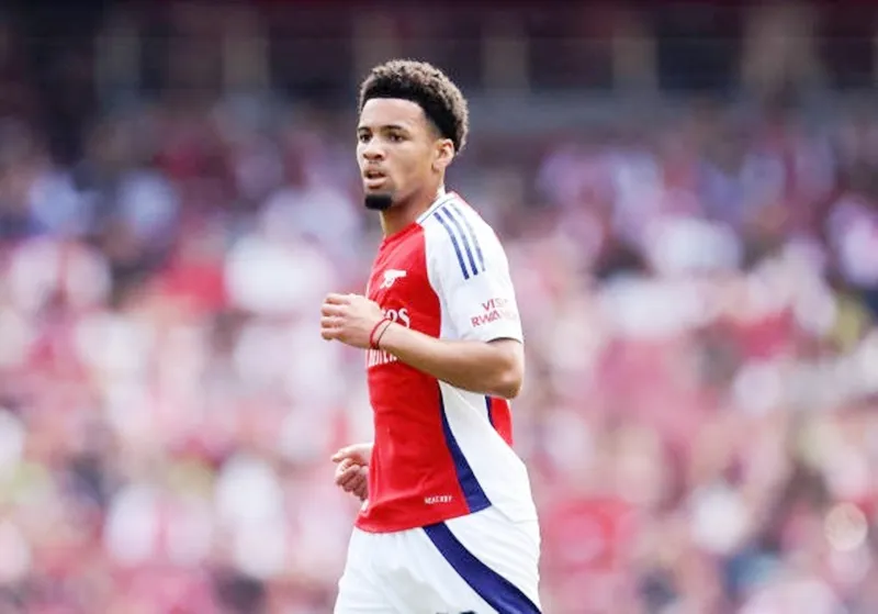 Nwaneri trong trận giao hữu tiền mùa giải 2024-25 gặp Olympique Lyon