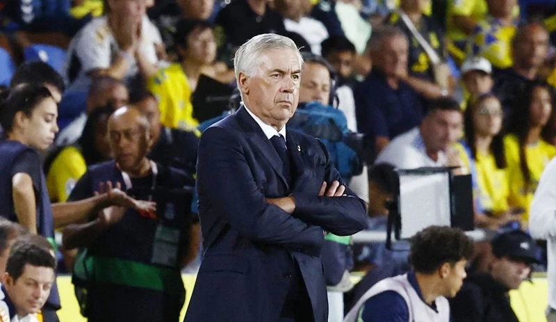 HLV Carlo Ancelotti không bào chữa cho khởi đầu chậm chạp của Real Madrid.