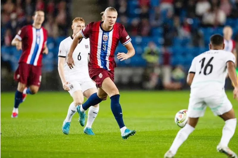 Erling Haaland ghi bàn thắng quyết định trong chiến thắng 2-1 của Na Uy trước tuyển Áo.