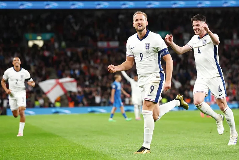 Harry Kane ghi cú đúp trong trận quốc tế thứ 100 giúp tuyển Anh thắng 2-0 trước Phần Lan.
