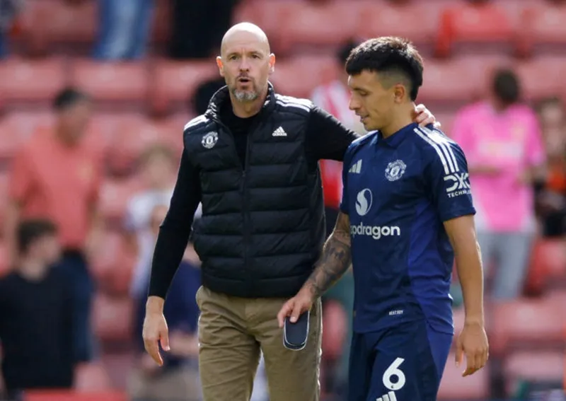 HLV Ten Hag và Man.United vừa có trận thắng ấn tượng 3-0 tại Southampton. Erik ten Hag 1.jpg