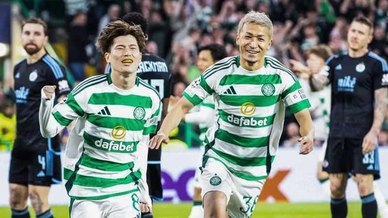 Bộ đôi Nhật Bản - Furuhashi và Maeda mỗi người đóng góp 1 pha lập công cho Celtic Celtic 1.jpg
