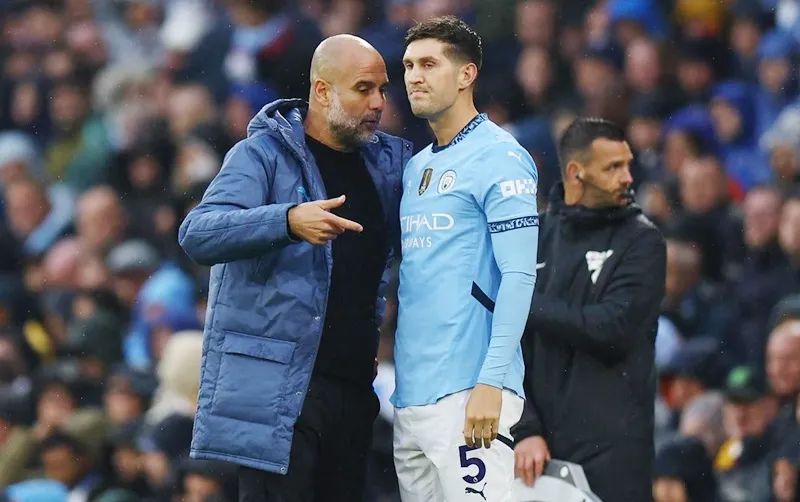 HLV Pep Guardiola chỉ đạo John Stones vào chơi tiền đạo bên cạnh Erling Haaland. John Stones.jpg