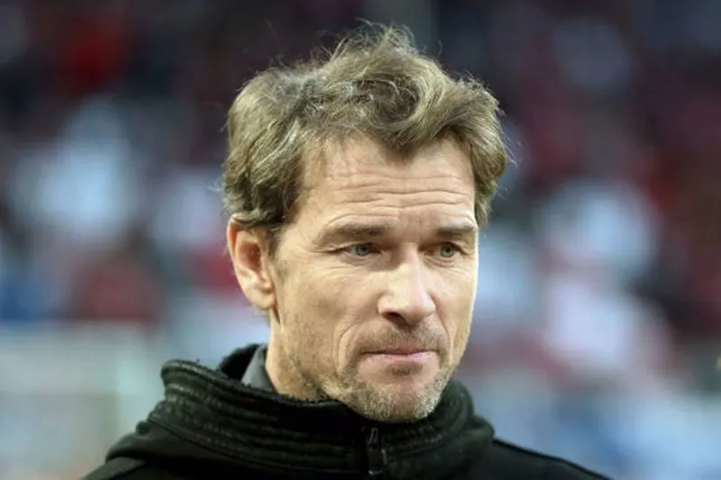 Cựu thủ môn người Đức - Jens Lehmann