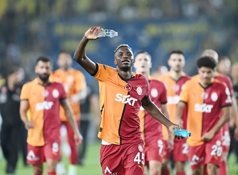 Victor Osimhen đang giúp Galatasaray trở nên mạnh mẽ khi chuyển đến từ Napoli. Victor Osimhen.jpg