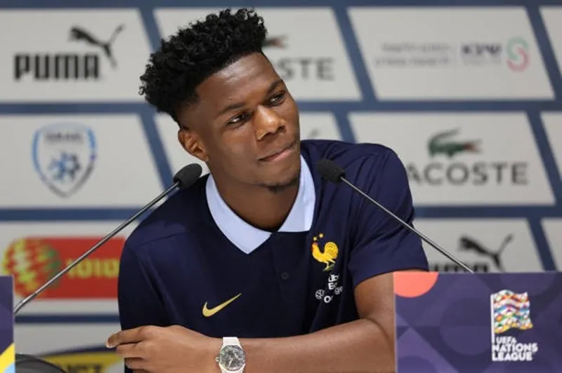 Aurelien Tchouameni sẽ tạm thời là đội trưởng của tuyển Pháp ở loạt trận tháng 10 này Aurelien Tchouameni.jpg