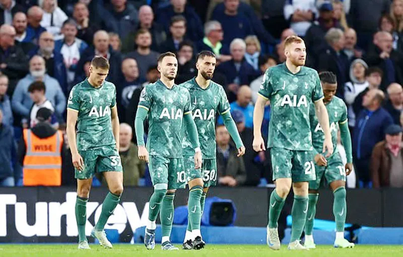 HLV Postecoglou khẳng định những chỉ trích sau trận thua Brighton là một phần trong nỗ lực giúp đội tốt hơn. Ange Postecoglou 1.jpg