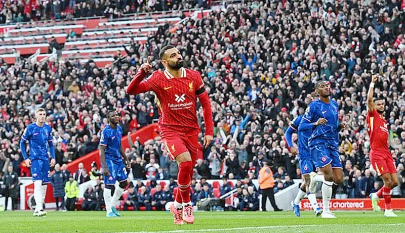 Mohamed Salah mở đường giúp Liverpool giữ vững ngôi đầu bảng xếp hạng Premier League. Mohamed Salah.jpg