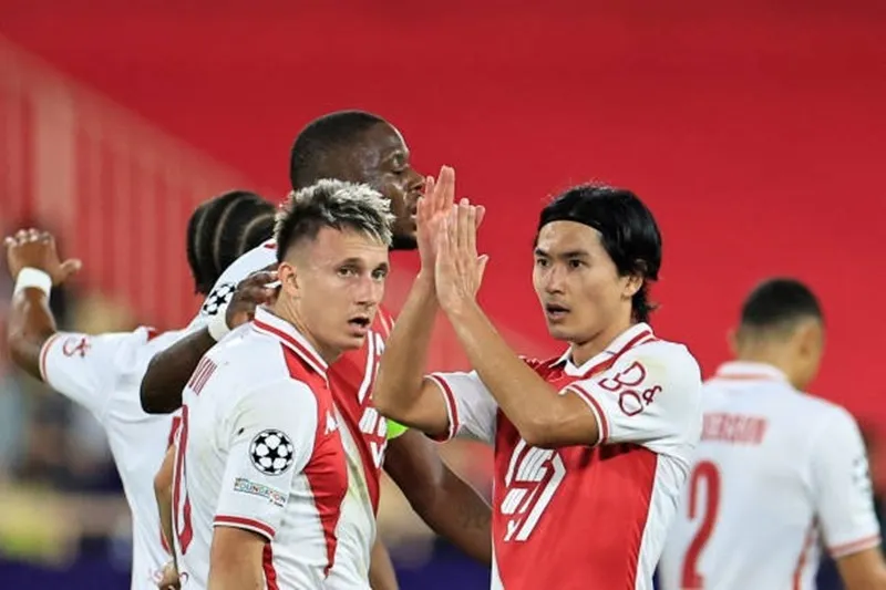 AS Monaco hủy diệt Sao Đỏ Belgrade với tỷ số 5-1 AS Monaco.jpg