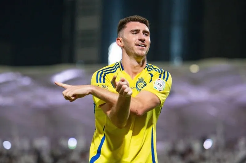 Trung vệ Laporte chứng tỏ cái duyên ghi bàn khi đã lập công 3 trận liên tiếp cho Al-Nassr Laporte.jpg