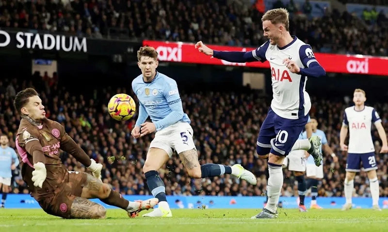 Dejan Kulusevski 1.jpg