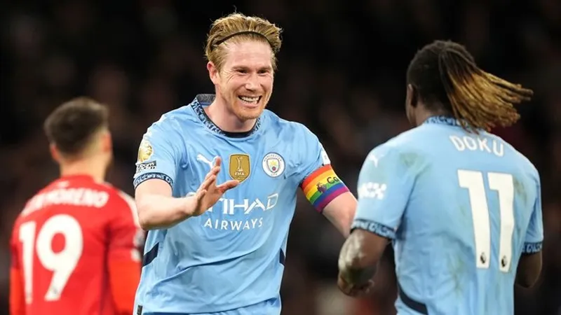 Kevin De Bruyne trở lại giúp Man.City dễ dàng vượt qua Nottingham Forest 3-0 tại Etihad.