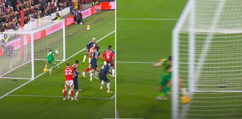 Emi Martinez vừa hoàn thành một trong những pha cứu thua đáng kinh ngạc bật nhất lịch sử Premier League. Emi Martinez.png