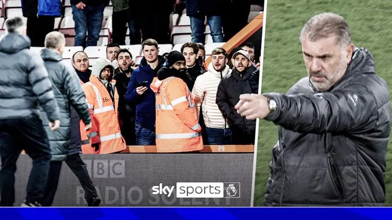 Áp lực khiến Postecoglou có không dưới 2 lần đối đầu với chính người hâm mộ Tottenham ở mùa này. Postecoglou1.jpg