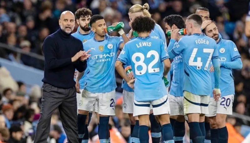 HLV Guardiola tin đội đang cho thấy dấu hiệu tiến bộ trong trận đấu gần nhất. Pep Guardiola1.jpg