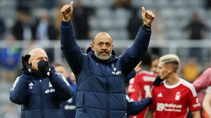 HLV Nuno Espirito Santo đang biến Nottingham Forest trở thành hiện tượng thú vị nhất mùa giải.