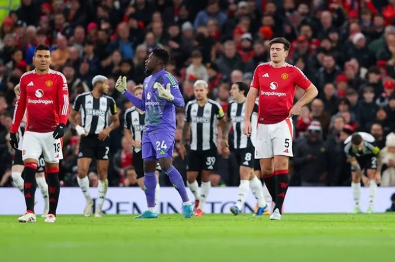 Man.United chịu thất bại nhục nhã 0-2 trước Newcastle ngay tại Old Trafford. Man.United1.jpg