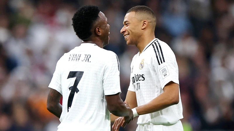 Vinicius Jr và Kylian Mbappe dành nhiều lời khen cho nhau trong cuộc phỏng vấn đầu năm.