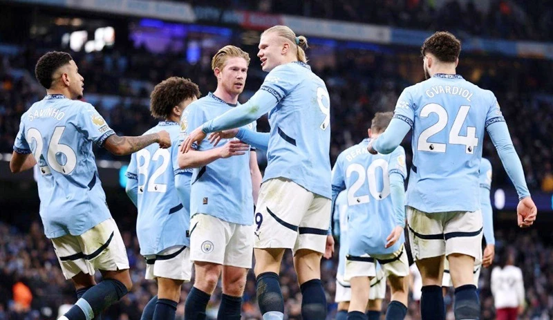 De Bruyne chỉ trích người hâm mộ Man.City