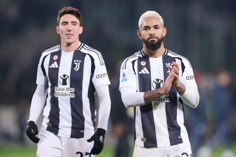 Man.City đang quan tâm đến bộ đôi của Juventus là hậu vệ cánh Andrea Cambiaso và tiền vệ trung tâm Douglas Luiz. Luiz.jpg