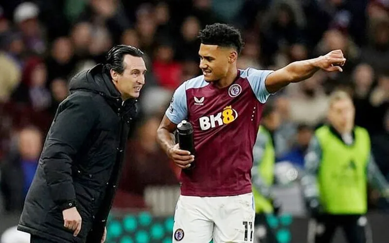 HLV Unai Emery không muốn Ollie Watkins rời Aston Villa trong bối cảnh Arsenal quan tâm.