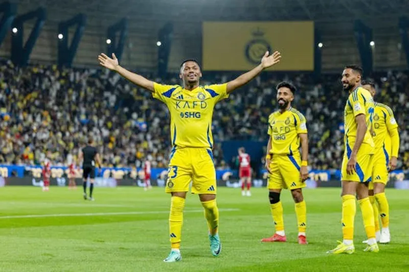 Al-Nassr có tới hai lần vượt lên dẫn trước trong hiệp 2 Al-Nassr.jpg
