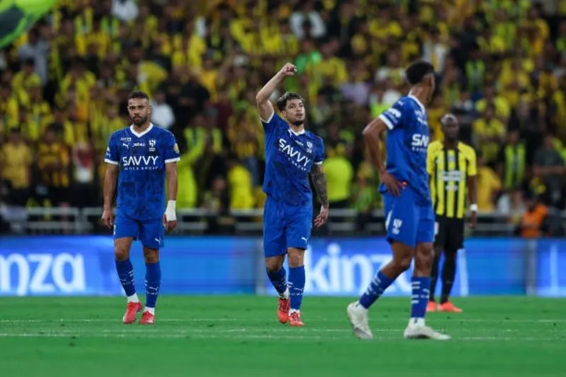 Al-Hilal vượt lên nhờ bàn thắng của Marcos Leonardo Leonardo.jpg
