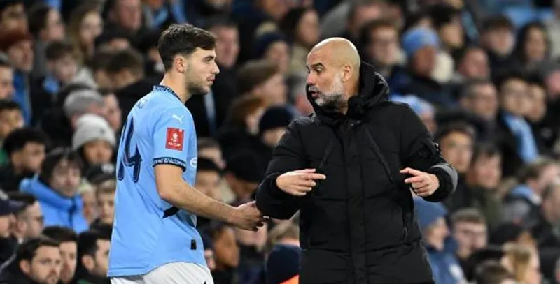 HLV Pep Guardiola khẳng định thắng FA Cup cũng không thể cứu vãn mùa giải của Man.City. Pep Guardiola.jpg