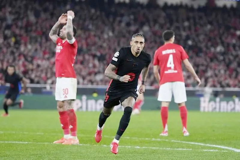 Bàn thắng của Raphinha tại Benfica hôm giữa tuần là bàn thứ 9 của anh tại Champions League mùa này. Raphinha1.jpg