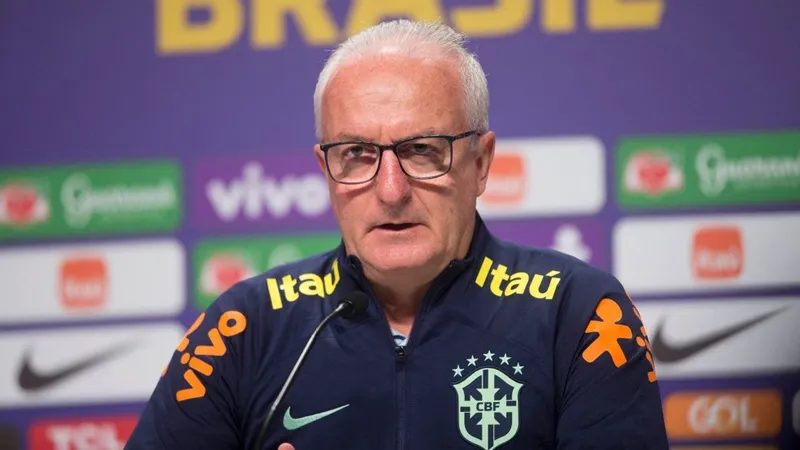 HLV Dorival Junior tin rằng những chỉ trích nhằm vào đội tuyển Brazil là thiếu công bằng.