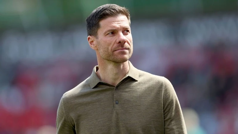 HLV Xabi Alonso đang có những mối liên hệ với CLB cũ Real Madrid.