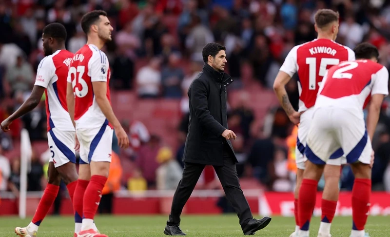 Thầy trò HLV Mikel Arteta tiếp tục sự chuẩn bị tồi tệ cho trận lượt về bán kết Champions League tại PSG.