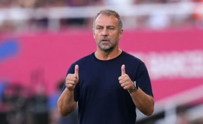 HLV Hansi Flick thành công khi luân phiên đội hình chuẩn bị đối đầu với Inter Milan ở Champions League. Hansi Flick.jpg